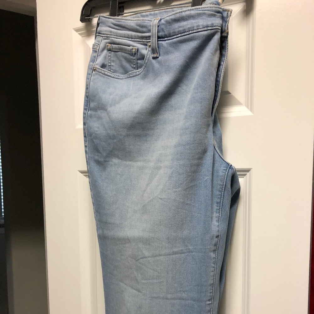 Levis 414 Relaxed Straight Leg Jeans